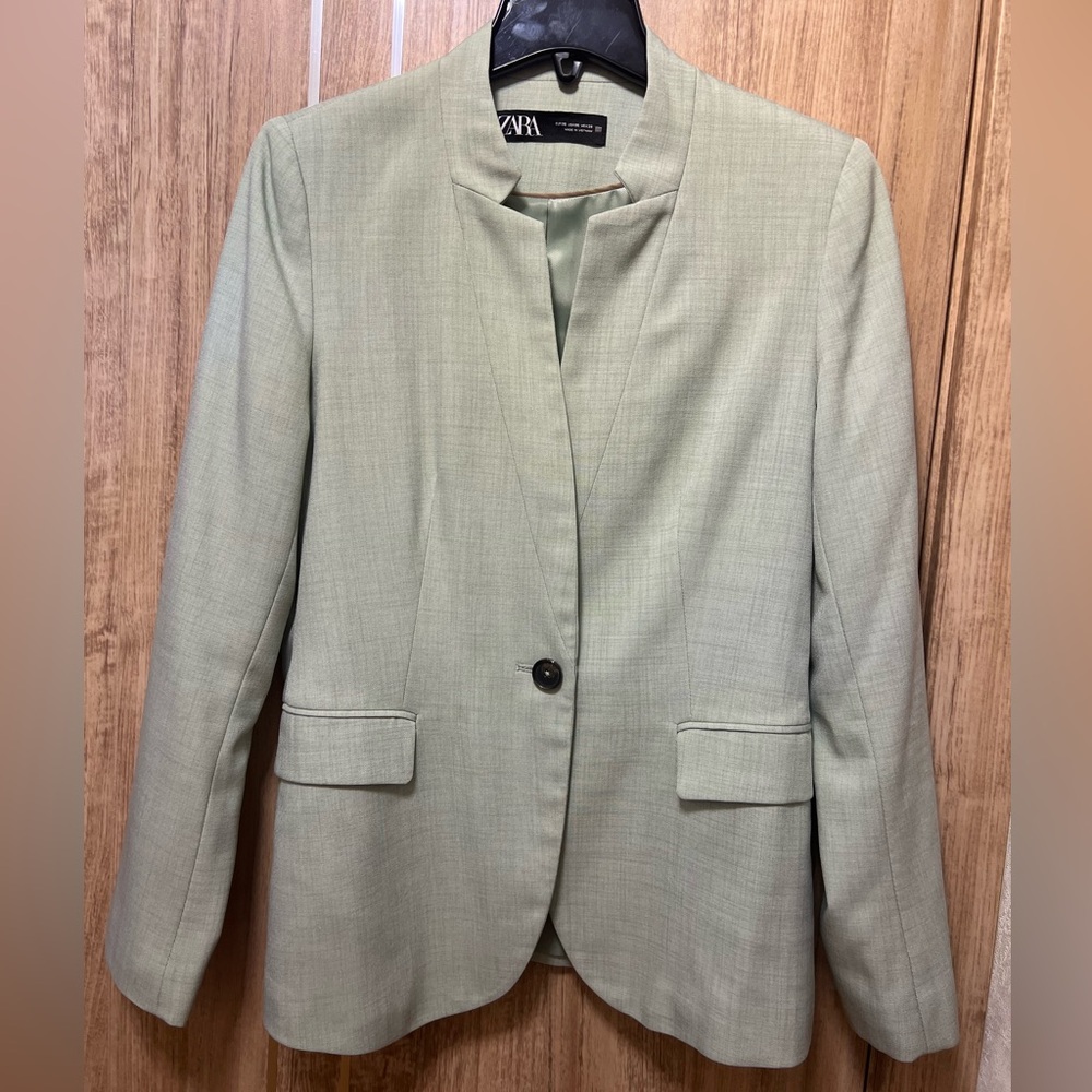 Zara Sage Green Basic Blazer w Inverted Lapel Collar 1 Button Closure - Size 6